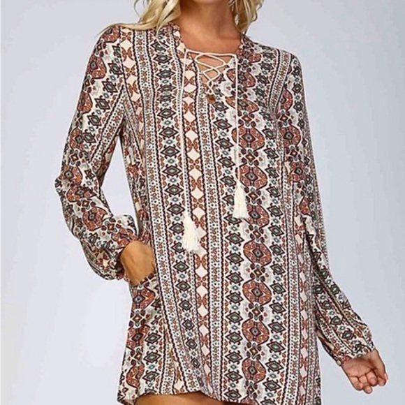 Listicle Dresses & Skirts - 2/$25 NWT Listicle Bohemian Boho Western Paisley Lightweight Mini Tunic Dress M